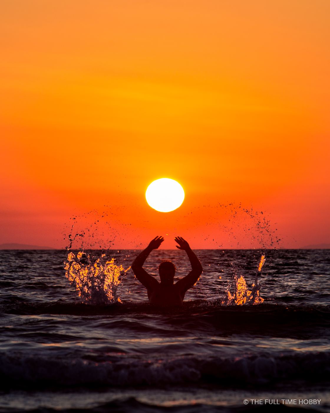 Holding the Sunset, Italy